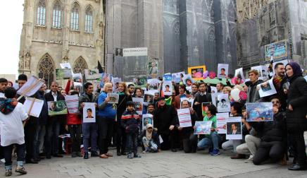 vienna-peace-walkers